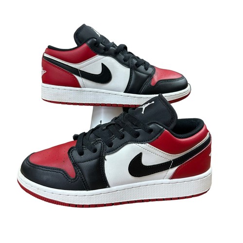 Nike Air Jordan 1 Low Bred Toe Black Red Shoes 553560-612 (GS) 5.5Y/ 7 Womens