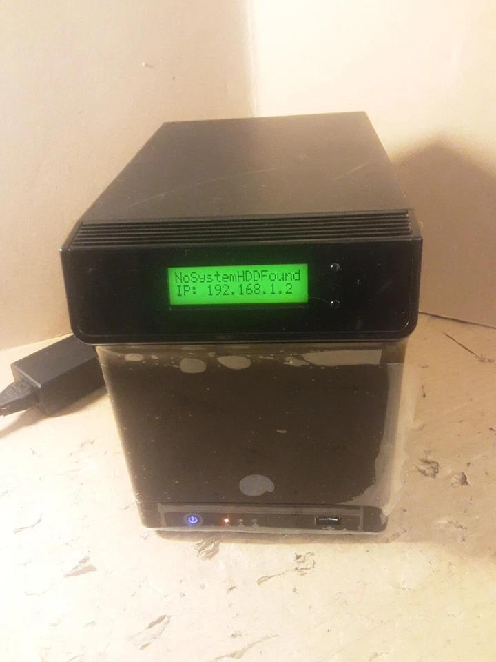 Seagate Blackarmor NAS 440/420 9SP5AR-500 4-Bay Network Attached Storage READ - Image 3 of 4