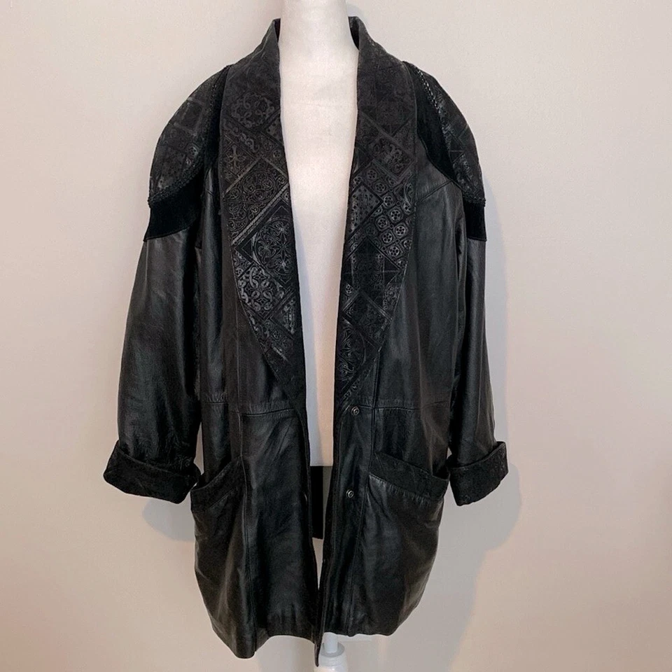 Chaqueta Wilson vintage años 90 cuero negro oversize en relieve