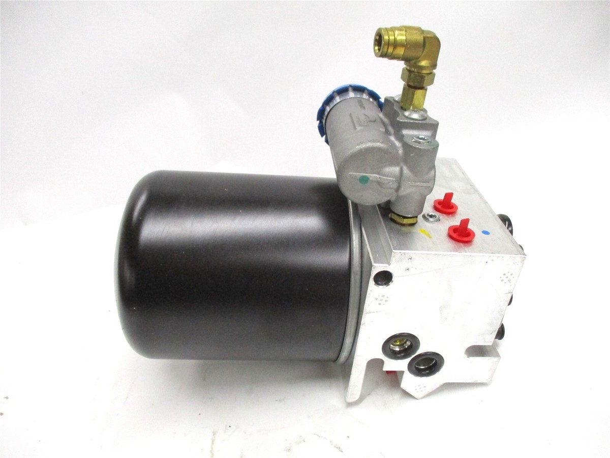 K047480 NEW GENUINE BENDIX AD-IS AIR BRAKE DRYER W/ SILENCER