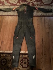 triathlon wetsuit mens medium