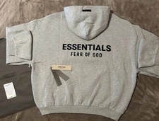 NEW Fear of God Essentials Light Heather Grey Hoodie Size Small 100% Authentic ✅
