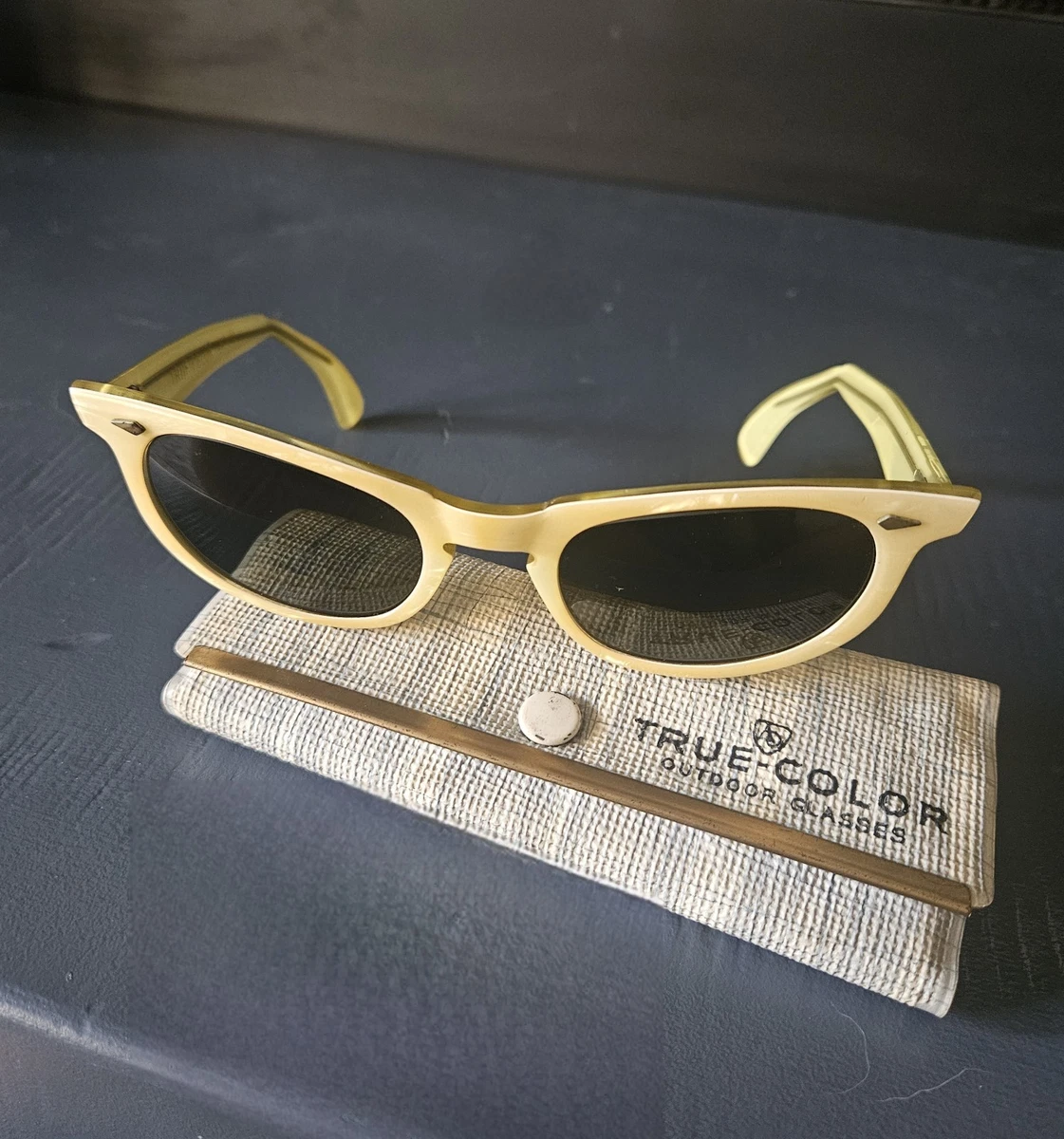 True Color Sunglasses In Vintage Sunglasses for sale | eBay display picture 2