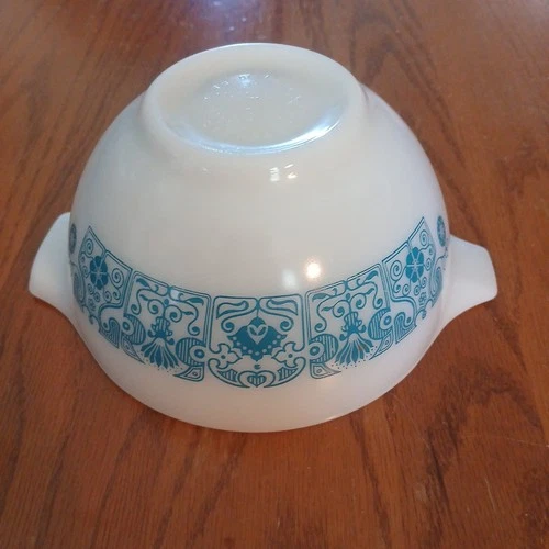 Pyrex Blue Horizon 1-1/2 Pint Cinderella  Mixing Bowl USA for Apllo 11 Landing