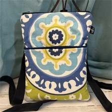 Vera Bradley Blue Green Floral Crossbody Bag Small Zip Adjustable Strap Silver
