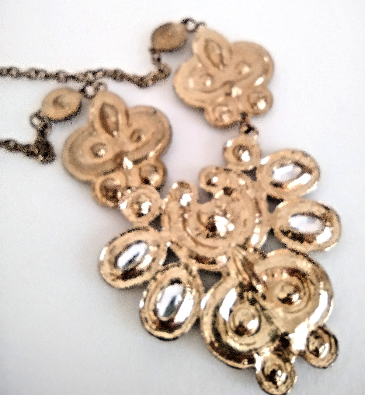 Erica Lyons Statement Rhinestone Bib Necklace Pea… - image 6