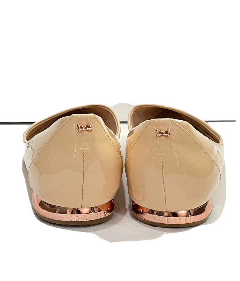 Ted Baker London zapatos planos puntiagudos talla 38.5 charol nude Foto 4 de 4