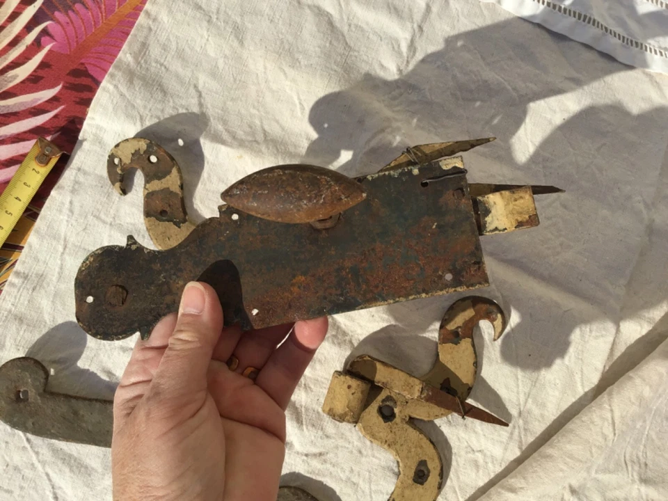 3 pentures moustache et 1 clanche loquet poignée  Portail Fer Forgé Objet du 19è - Photo 4/4