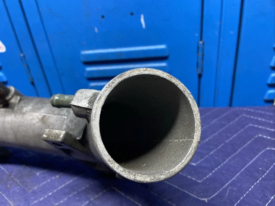 Tubo de admisión de aire Geo Tracker Suzuki Sidekick 1992-1998 16 válvulas OEM Foto 4 de 4