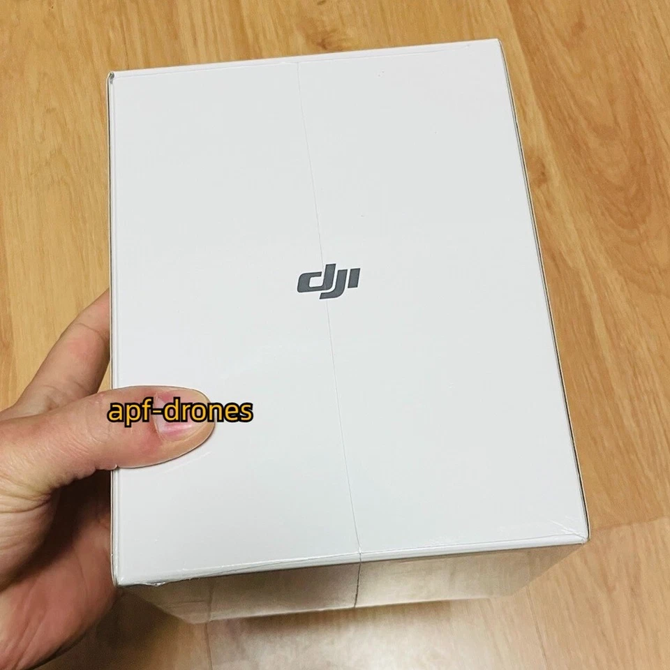 DJI Mini 2 SE 2.7K Camera Drone - No Battery/No Remote Controller/No Charger - Image 2 of 4