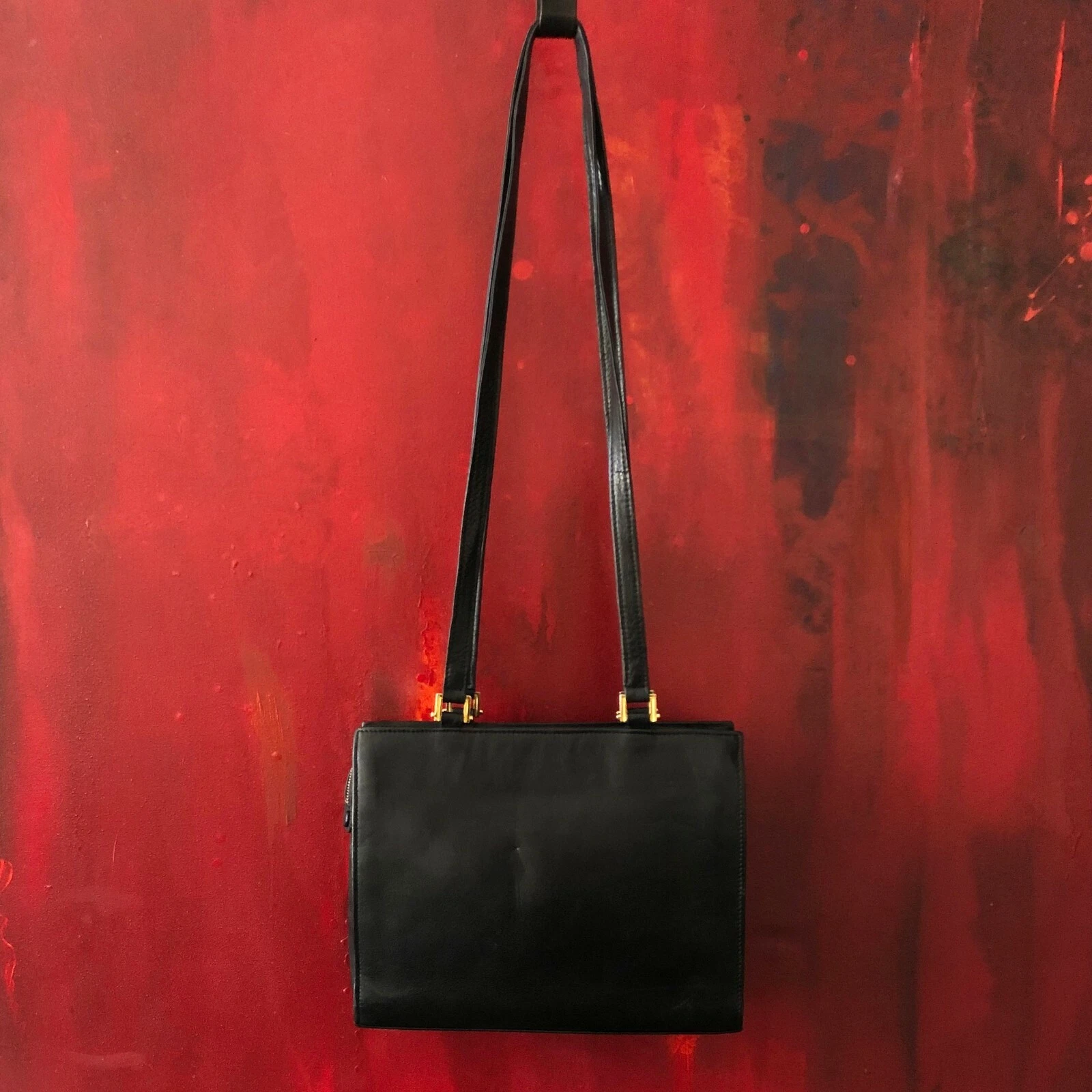 Borsa a tracolla GIANNI VERSACE in pelle nera con cinturino in pelle & Medusa dal 1993 94