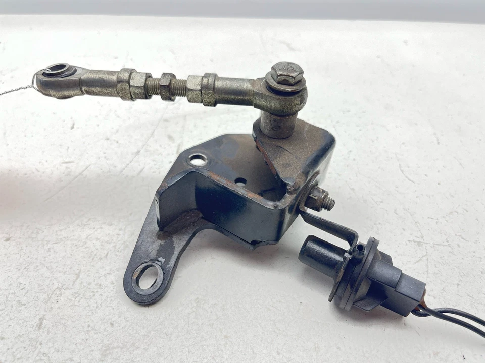 Soporte de montaje de motor 95 Buell S2 Thunderbolt Foto 2 de 4