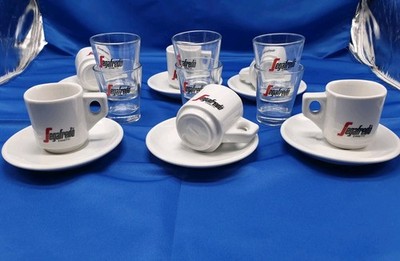 Service Kaffeetassen mit Untertassen + Wassergläsern, Segafredo EXPRESSO Neu 