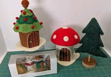 Wondershop Featherly Friends Woodland Tree + Mushroom House 4 Animal Figures NWT