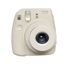 Fujifilm Instax Mini 8 Instant Film Camera White - Tested/Works 