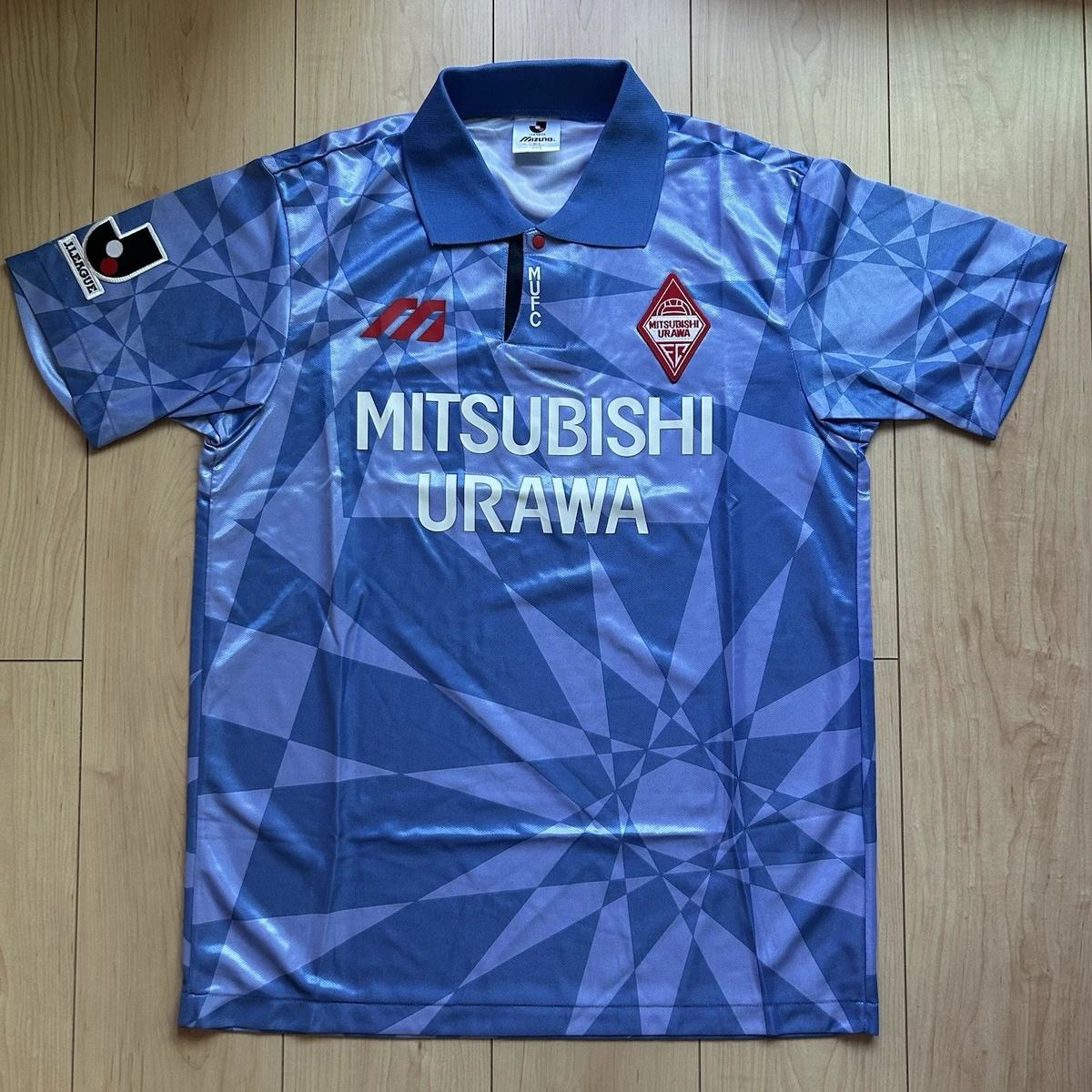 Size L Urawa Red Diamonds International Club Soccer Fan Jerseys