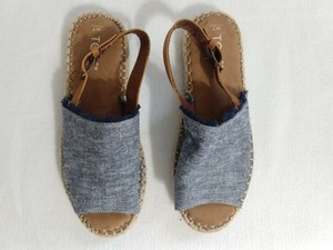 toms clara