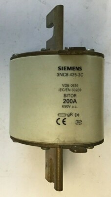 SIEMENS 3NC8 425-3C SITOR FUSE 200A 690VAC VDE 0636 IEC/EN 60269 