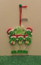 Frog Family of 5 Personalized Christmas Tree Ornament Holiday Gift