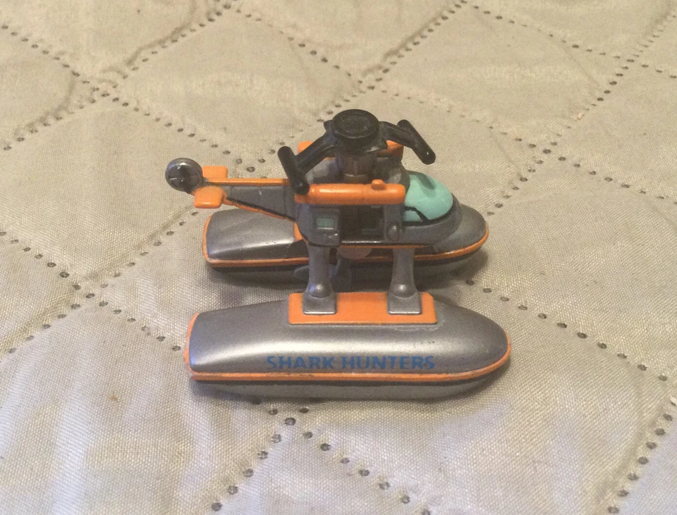 Micro Máquinas "HELICÓPTERO CAZADORES DE TIBURONES" De Colección 1995 LGT Foto 3 de 4