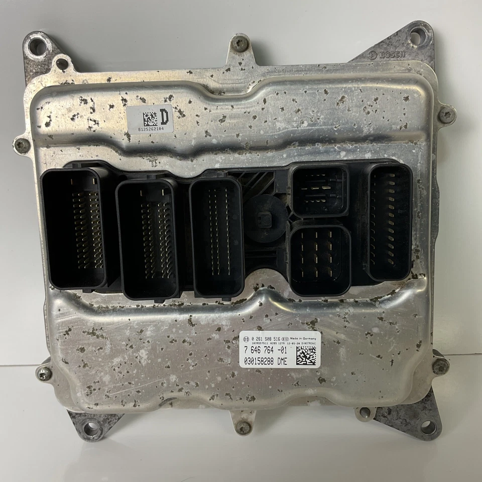 Control ECM del motor compatible con BMW 320i 328i 428i 14-18 OEM 7646764-01 Foto 2 de 4