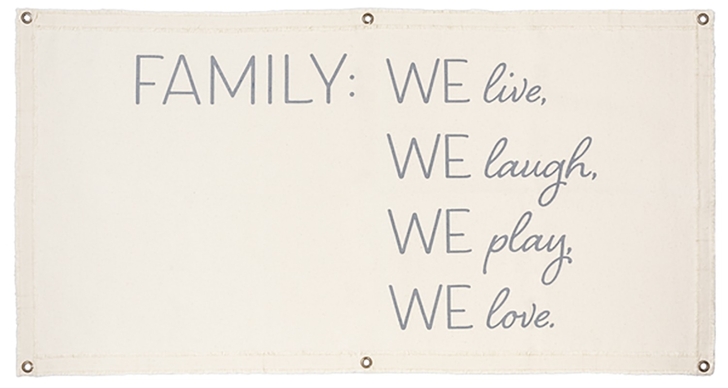 Гобелен на холсте Ganz - Семья Мы живем смеемся играем любим 3190₽