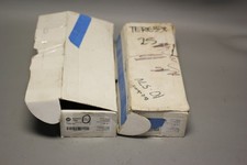 UNUSED LOT OF  28 ALLEN BRADLEY FUSE TERMINAL BLOCKS  1492-H4 & H5