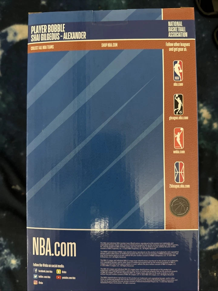 Shai Gilgeous-Alexander Bobble Head Oklahoma City Thunder. Legends Of The Court. - Imagem 3 de 4