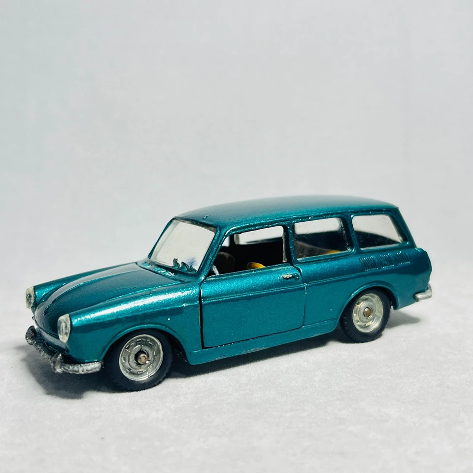 Coche familiar Volkswagen 1600 Politoys-E Nº542, escala 1:43, años 60 vintage Foto 2 de 4