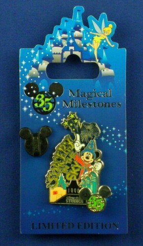 Pin Mickey Mouse Sorcery in the Sky estrena MGM Milestones LE OC # 48583 - Imagen 3 de 5