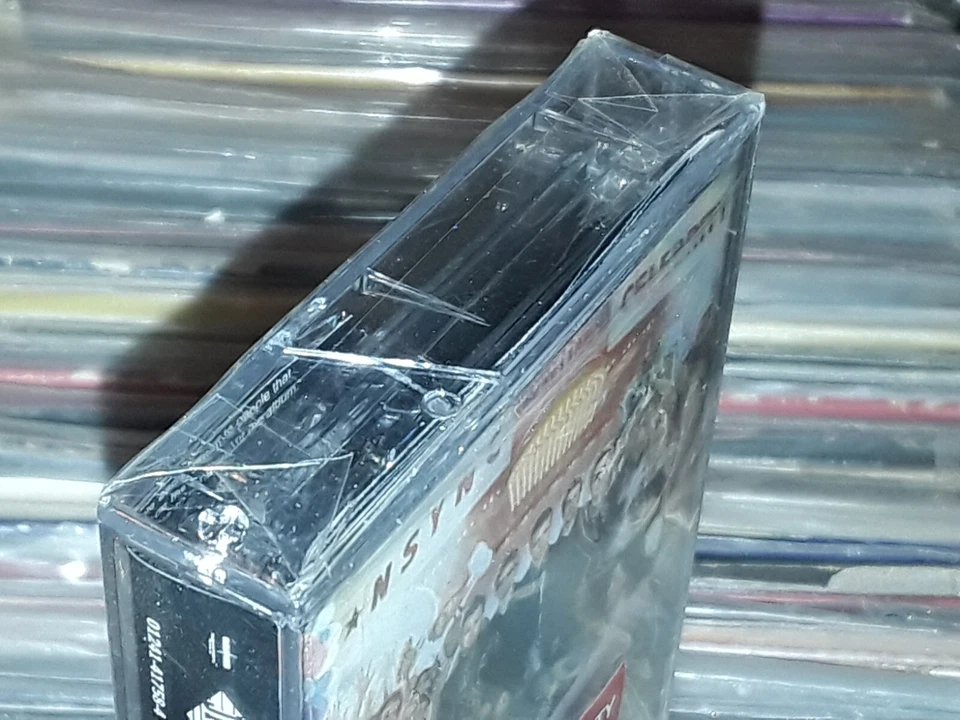 NSYNC CELEBRITY CASSETTE 2001 USA EDITION HYPE STICKER SEALED JUSTIN TIMBERLAKE - Image 3 of 4