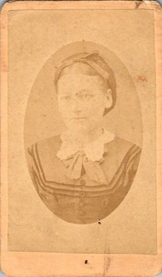 CDV Portrait Young Woman E. S. Kellogg Jefferson Wisconsin 1860s Carte de Visite
