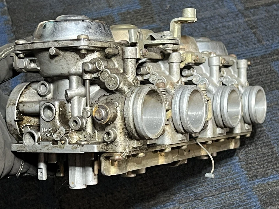 1984 1985 Yamaha FJ600 Mikuni BS32 14901 Carburetors Carbs - Image 4 of 4