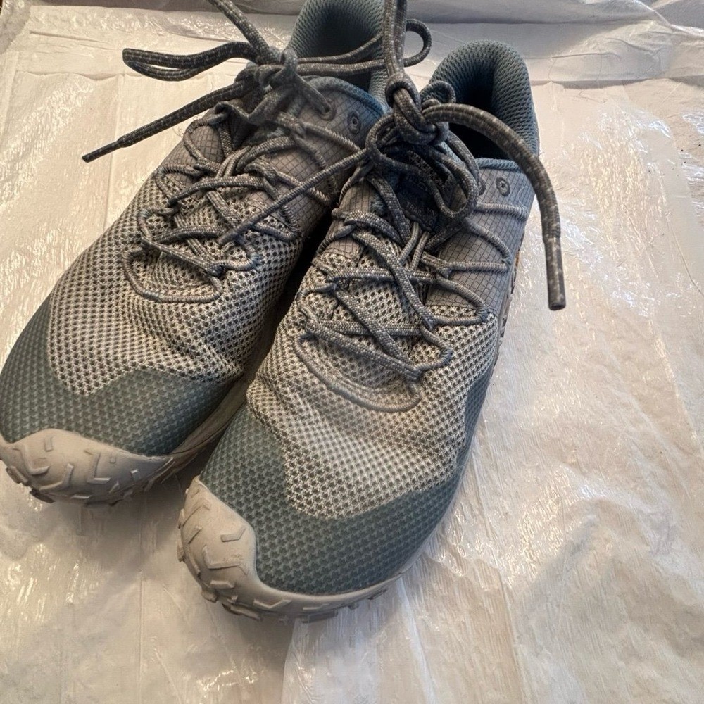 Womens Merrell All Out Blaze Sport Hiking and Water Shoe size 9.5