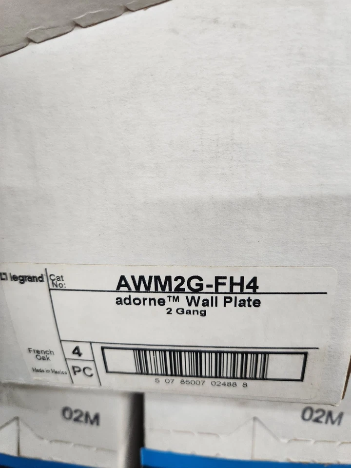 Paquete de 4 placas de pared de 2 velocidades de roble francés Legrand Adorne nuevas  Foto 2 de 3