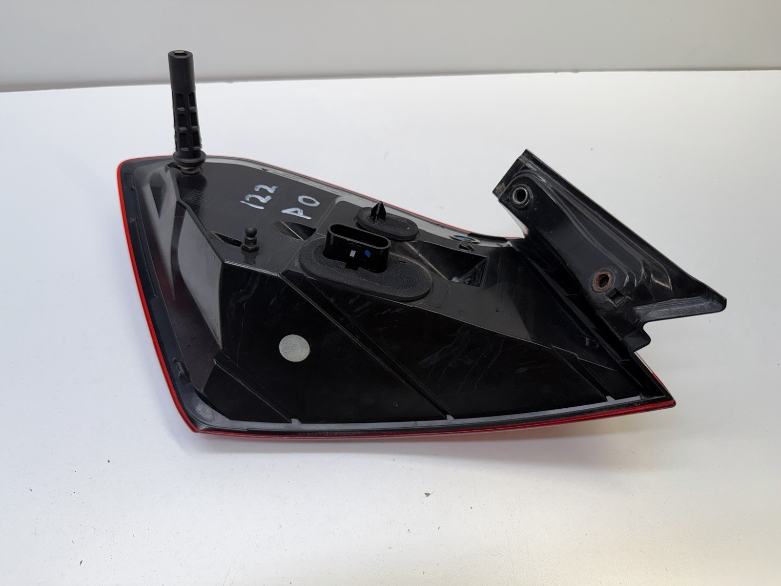 Maserati Ghibli 2014-2019 REAR+RIGHT+OUTER Tail light