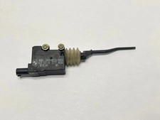 03-08 BMW Z4 E85 E86 Fuel Tank Filler Door Lid Actuator Unit 8377426 OEM