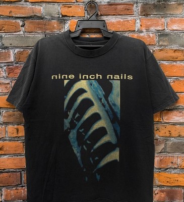 Nine Inch Nails Pretty Hate Machine 90s Industrial Rock Album T-Shirt