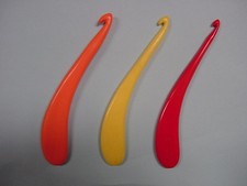 Ergonomic Plastic Crochet Hooks