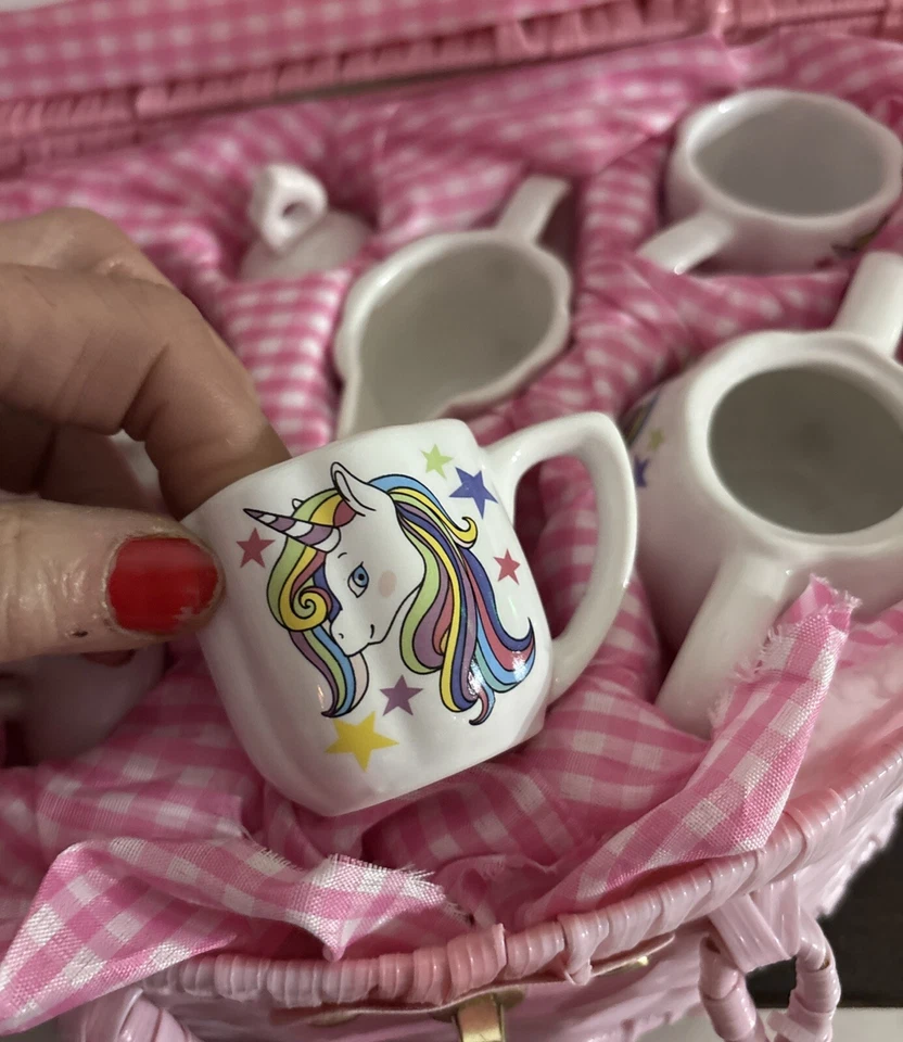 Camiseta colecionável Delton Fine porcelana unicórnio infantil mini cesta rosa - Imagem 4 de 4