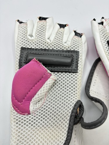 Everlast Pink 4oz MMA Gloves Women Training Gear - Picture 4 of 13