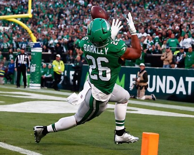 Saquon Barkley End Zone Catch Philadelphia Eagles 8x10 NFL Football Photo