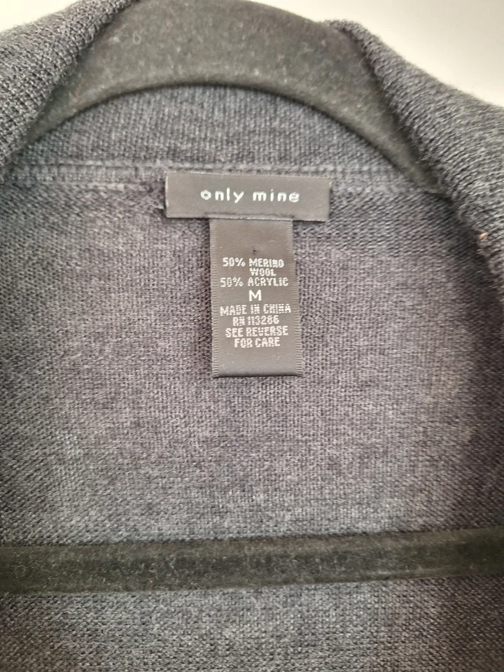 Cárdigan largo con volantes delanteros abiertos Only Mine 50 % lana merino talla M Foto 2 de 4