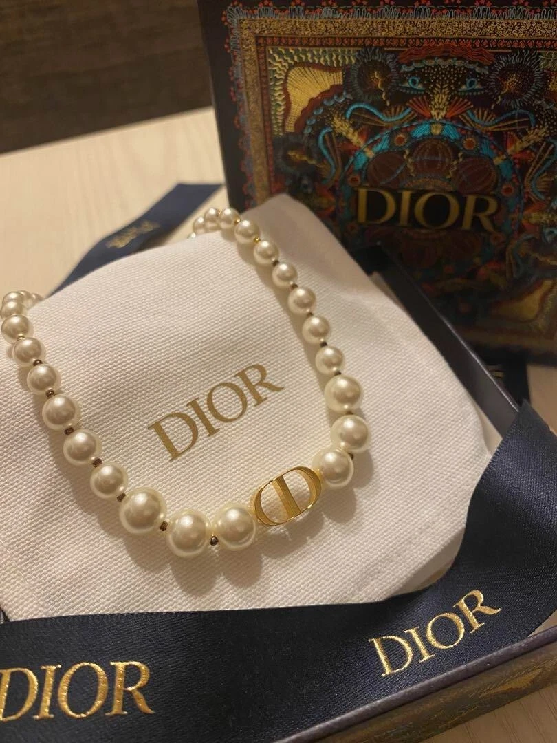 Christian Dior Choker Necklace 30 MONTAIGNE White Resin Pearl with