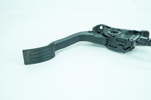 17-19 Ford Escape OEM Accelerator Gas Pedal Accelerator Throttle F1DC-9F830 5082 - Picture 9 of 16