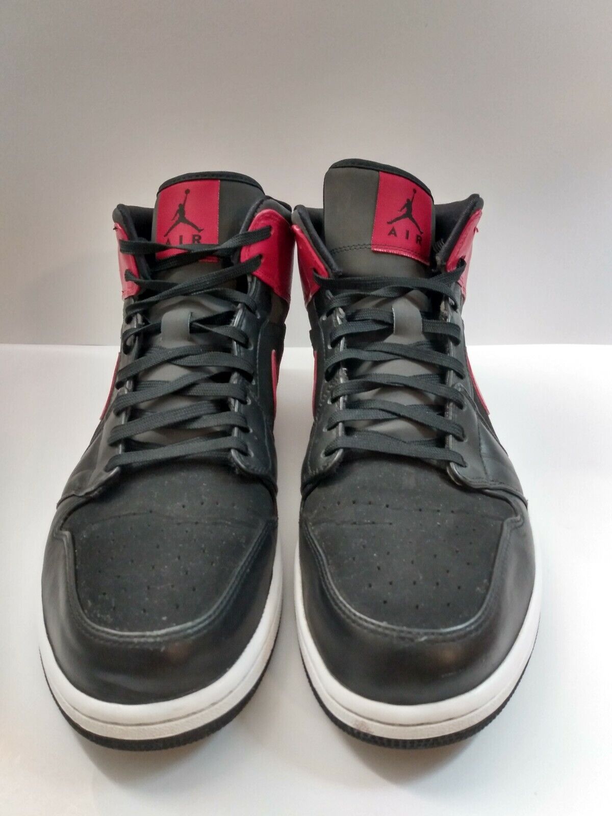 2013 Nike Air Jordan 1 Mid Bred Black Red SZ 14 VNDS 554724-024 | eBay