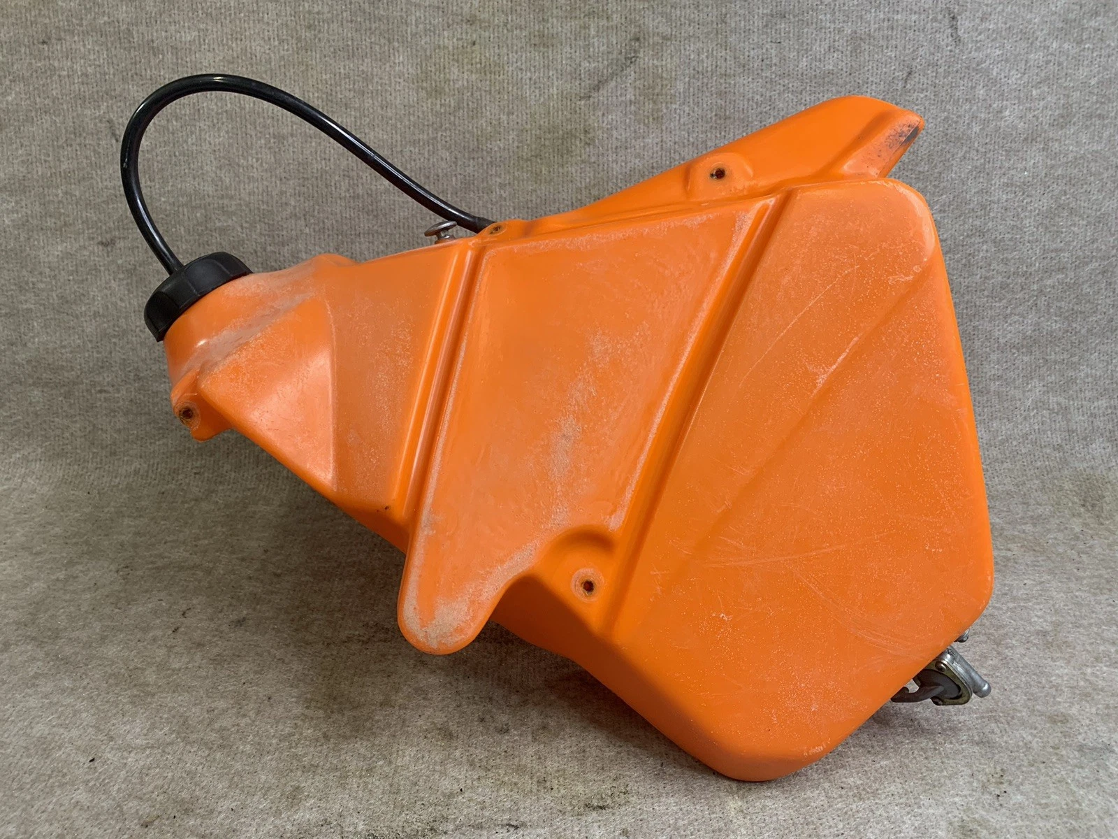 03-05 2005 KTM 250 EXC OEM Fuel Gas Tank Canister Petrol 5030711310044