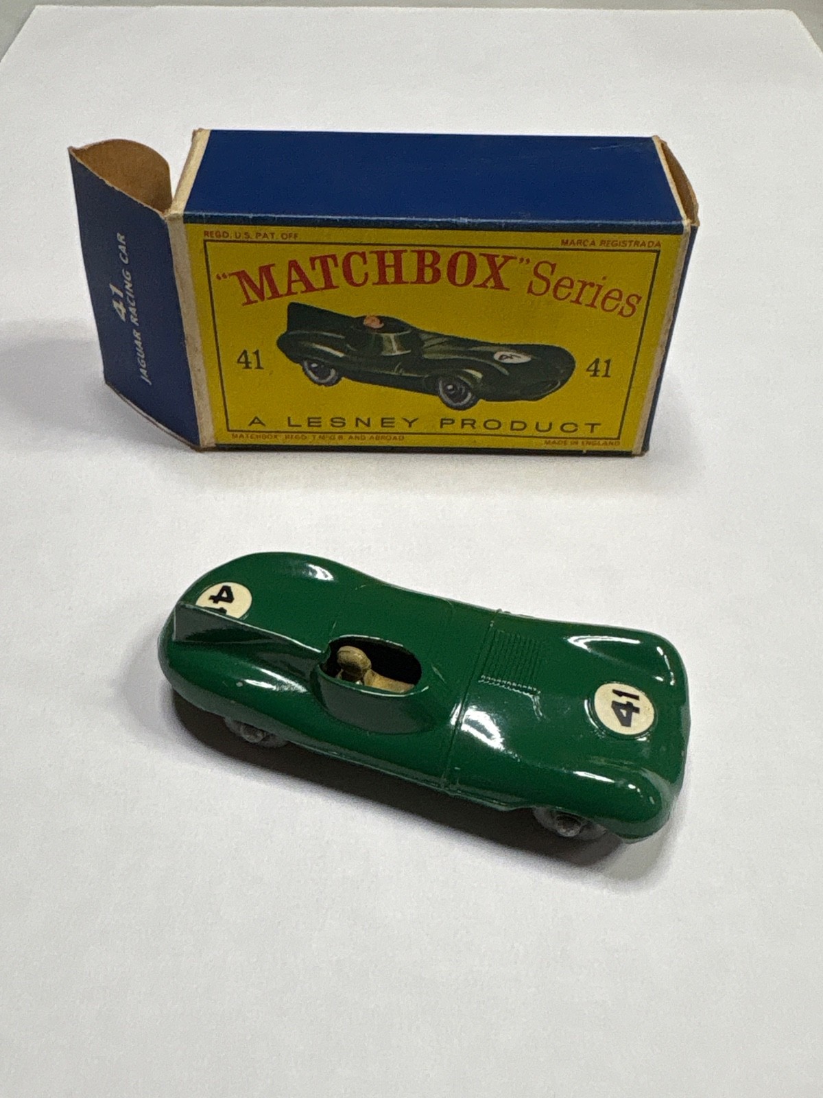 ミニカー MATCHBOX No.41 JAGUAR D Type Matchbox 41a, Jaguar (D) Type - Free Price Guide & Review