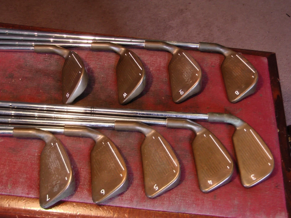 Ping ISI Beryllium Eisensatz Grüner Punkt *Für Männer Zwischen 178 & 188* R-Flex - Bild 2 von 4