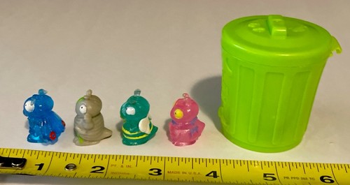 The Trash Pack Bin-Sects Figures Series 1 Wave 1 W/Bin Set Of 5 GITD RARE! - Picture 6 of 14